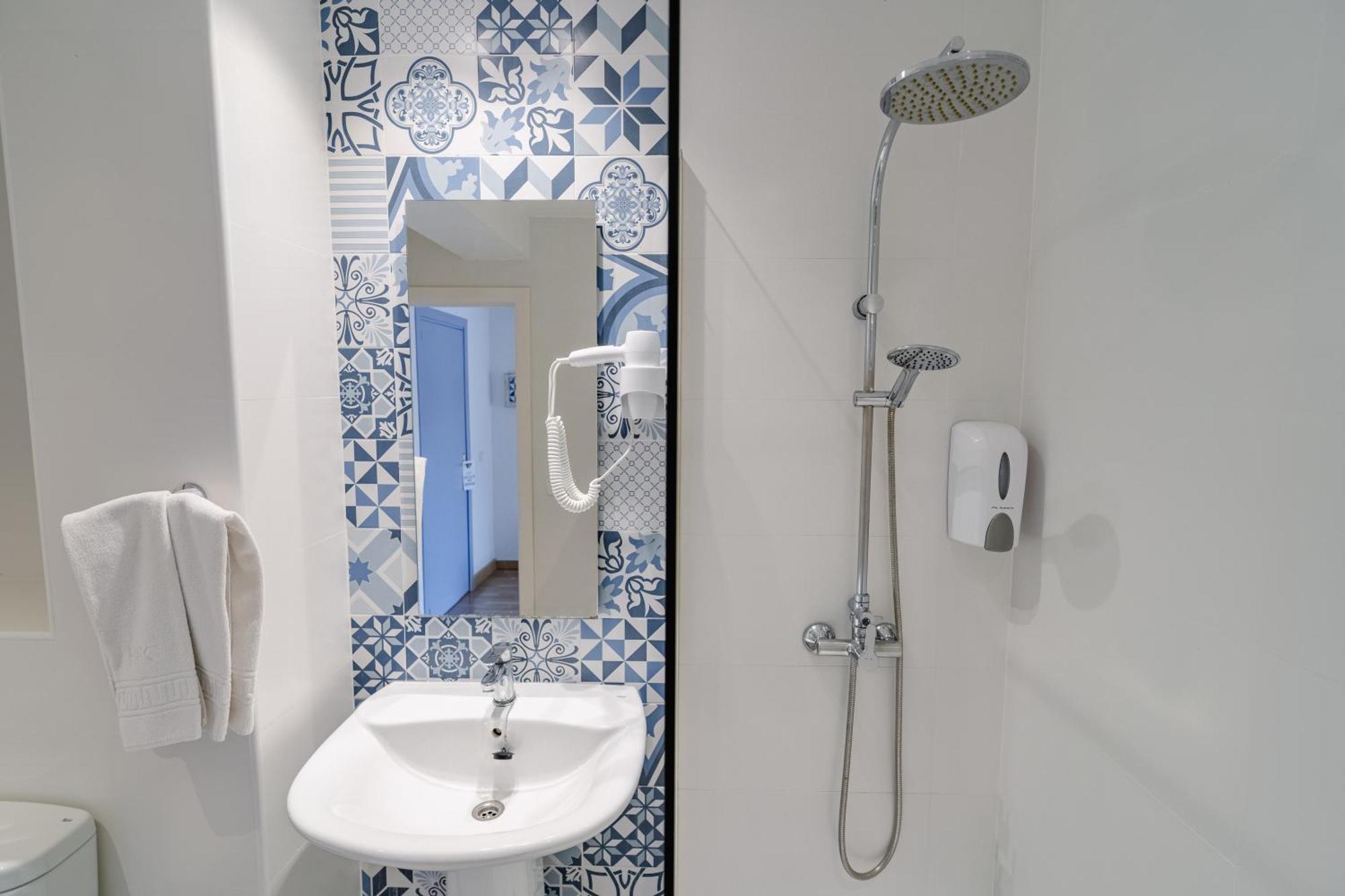 Hostal Hpc Porto Colom Eksteriør bilde