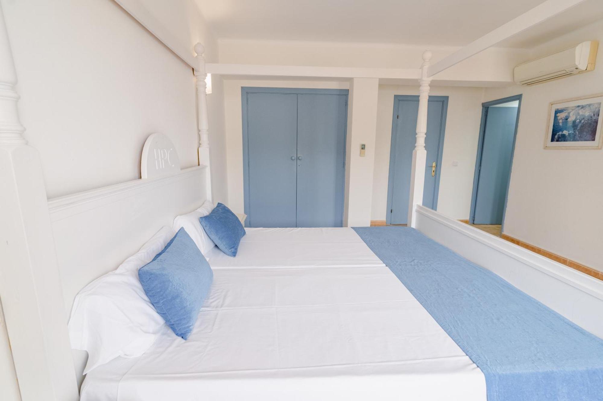 Hostal Hpc Porto Colom Eksteriør bilde