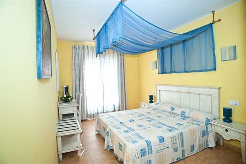 Hostal Hpc Porto Colom Eksteriør bilde